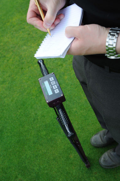 Moisture meter for surface moisture assessment